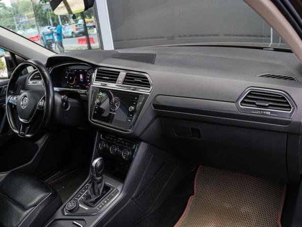 Volkswagen Tiguan II с пробегом 2017 года, цена 2 389 000 рублей, 182610 км, внедорожник, Автокод Объявления