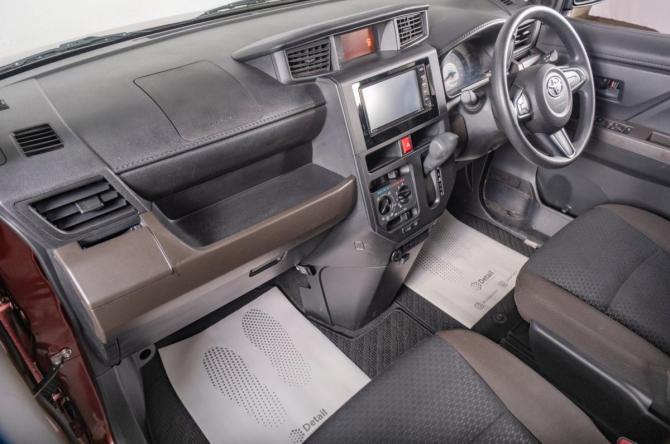 Toyota Roomy I Рестайлинг с пробегом 2021 года, цена 1 259 000 рублей, 31100 км, микровэн, Автокод Объявления