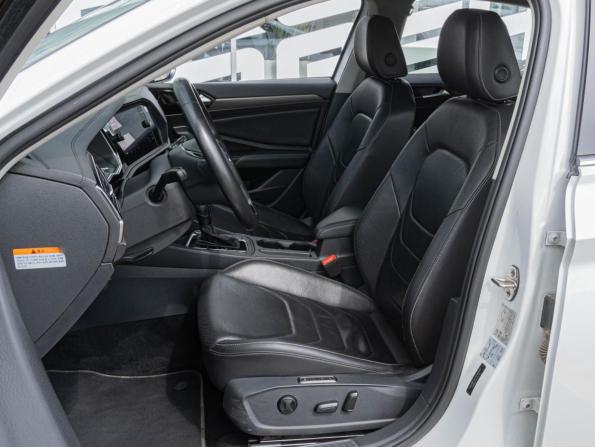 Volkswagen Jetta VII с пробегом 2020 года, цена 2 295 000 рублей, 78975 км, седан, Автокод Объявления