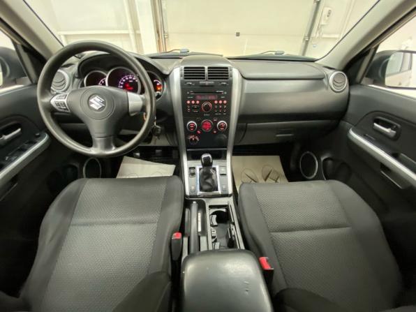 Suzuki Grand Vitara II с пробегом 2008 года, цена 860 000 рублей, 259243 км, внедорожник, Автокод Объявления