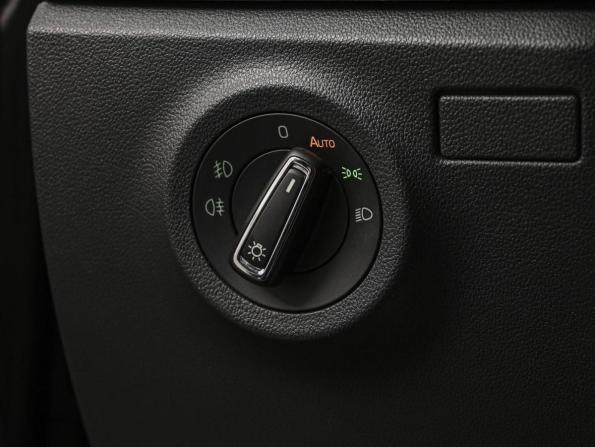 Skoda Rapid II с пробегом 2022 года, цена 2 132 000 рублей, 76575 км, лифтбек, Автокод Объявления