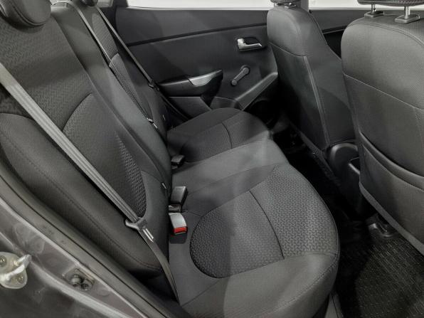 Kia Rio III Рестайлинг с пробегом 2016 года, цена 940 000 рублей, 165944 км, седан, Автокод Объявления