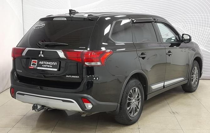 Mitsubishi Outlander III Рестайлинг 3 с пробегом 2018 года, цена 2 099 000 рублей, 170343 км, внедорожник, Автокод Объявления