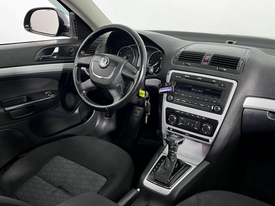 Skoda Octavia II (A5) Рестайлинг Калининград  - изображение 13