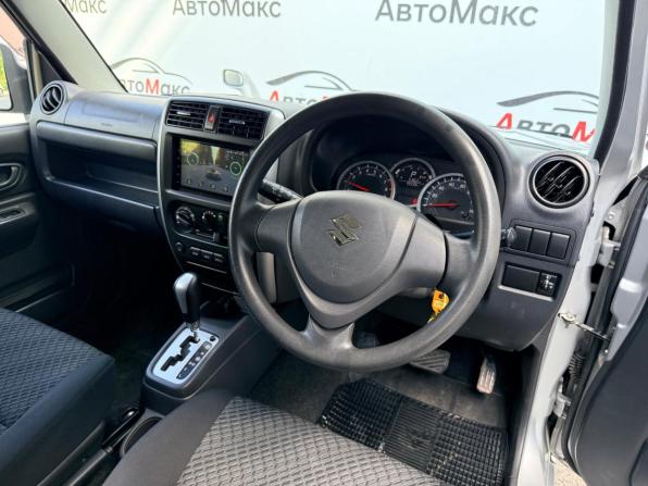 Suzuki Jimny III Рестайлинг 2 с пробегом 2014 года, цена 1 050 000 рублей, 99338 км, внедорожник, Автокод Объявления