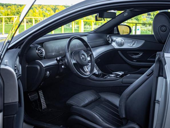 Mercedes-Benz E-Класс V (W213 S213 C238) с пробегом 2018 года, цена 4 549 999 рублей, 36800 км, купе-хардтоп, Автокод Объявления