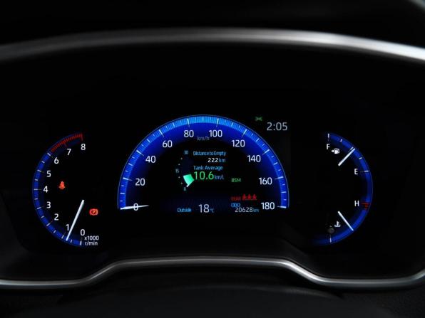 Toyota Corolla XII (E210) с пробегом 2022 года, цена 2 350 000 рублей, 20628 км, хэтчбек, Автокод Объявления
