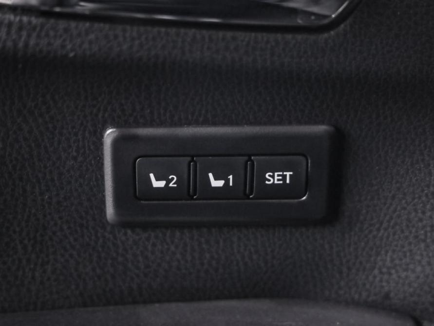 Toyota RAV4 IV (XA40) Рестайлинг Санкт-Петербург  - изображение 22