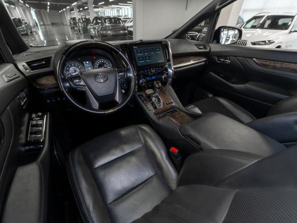 Toyota Alphard III Рестайлинг с пробегом 2021 года, цена 6 200 000 рублей, 122228 км, минивэн, Автокод Объявления