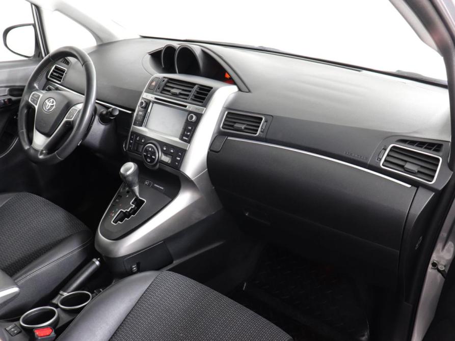 Toyota Verso I Рестайлинг Химки  - изображение 10