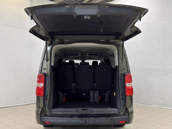 Peugeot Traveller I с пробегом 2021 года, цена 2 249 000 рублей, 371841 км, минивэн, Автокод Объявления