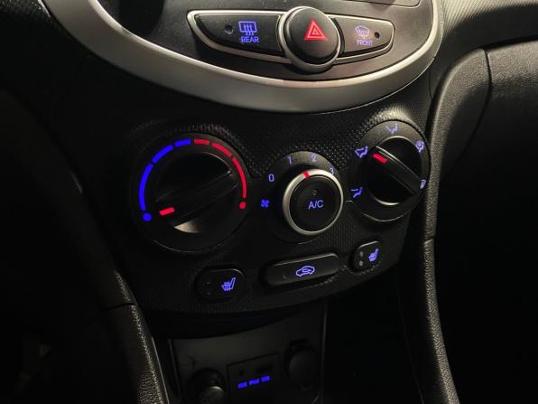 Hyundai Solaris I с пробегом 2012 года, цена 1 029 000 рублей, 66289 км, хэтчбек, Автокод Объявления