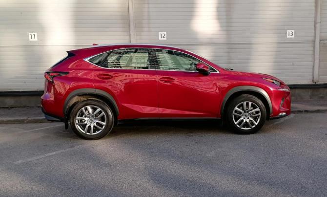 Lexus NX I Рестайлинг с пробегом 2018 года, цена 3 599 000 рублей, 35222 км, внедорожник, Автокод Объявления