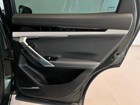 Geely Atlas II с пробегом 2024 года, цена 2 850 000 рублей, 32642 км, внедорожник, Автокод Объявления