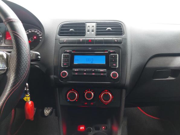 Volkswagen Polo V с пробегом 2012 года, цена 630 000 рублей, 175000 км, седан, Автокод Объявления