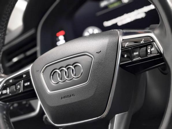 Audi A6 V (C8) с пробегом 2018 года, цена 3 890 000 рублей, 108312 км, универсал, Автокод Объявления
