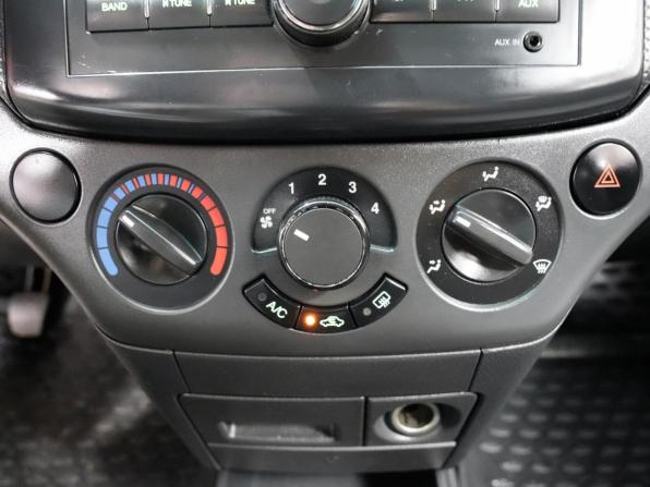 Chevrolet Aveo I Рестайлинг с пробегом 2007 года, цена 330 000 рублей, 284000 км, седан, Автокод Объявления