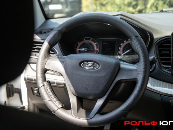 Lada (ВАЗ) Vesta I Рестайлинг (NG) с пробегом 2024 года, цена 1 203 000 рублей, 38430 км, седан, Автокод Объявления