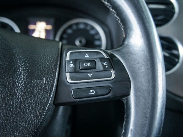 Volkswagen Tiguan I с пробегом 2010 года, цена 950 000 рублей, 223000 км, внедорожник, Автокод Объявления
