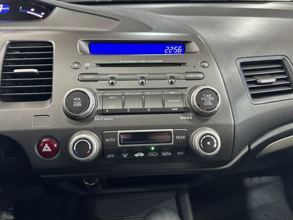 Honda Civic VIII Рестайлинг с пробегом 2011 года, цена 815 000 рублей, 170042 км, седан, Автокод Объявления