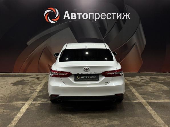 Toyota Camry VIII (XV70) с пробегом 2021 года, цена 2 945 000 рублей, 84046 км, седан, Автокод Объявления