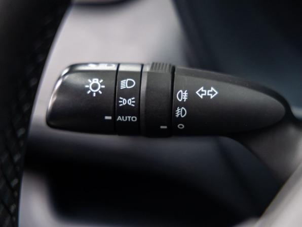 Toyota RAV4 V (XA50) с пробегом 2020 года, цена 3 548 000 рублей, 78681 км, внедорожник, Автокод Объявления