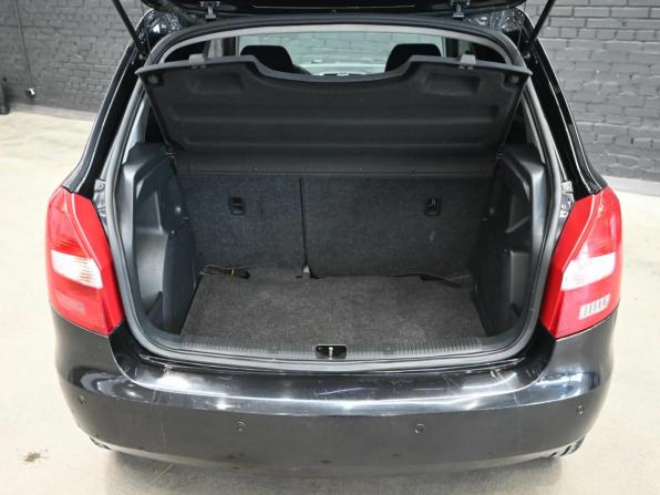 Skoda Fabia II Рестайлинг с пробегом 2011 года, цена 600 000 рублей, 214161 км, хэтчбек, Автокод Объявления