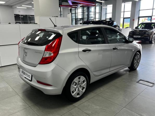 Hyundai Solaris I Рестайлинг с пробегом 2014 года, цена 1 390 000 рублей, 15426 км, хэтчбек, Автокод Объявления