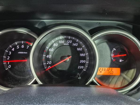 Nissan Tiida I Рестайлинг с пробегом 2010 года, цена 750 000 рублей, 233123 км, седан, Автокод Объявления