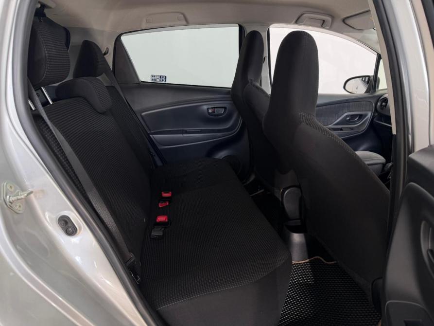 Toyota Vitz III (XP130) Рестайлинг Новороссийск  - изображение 25