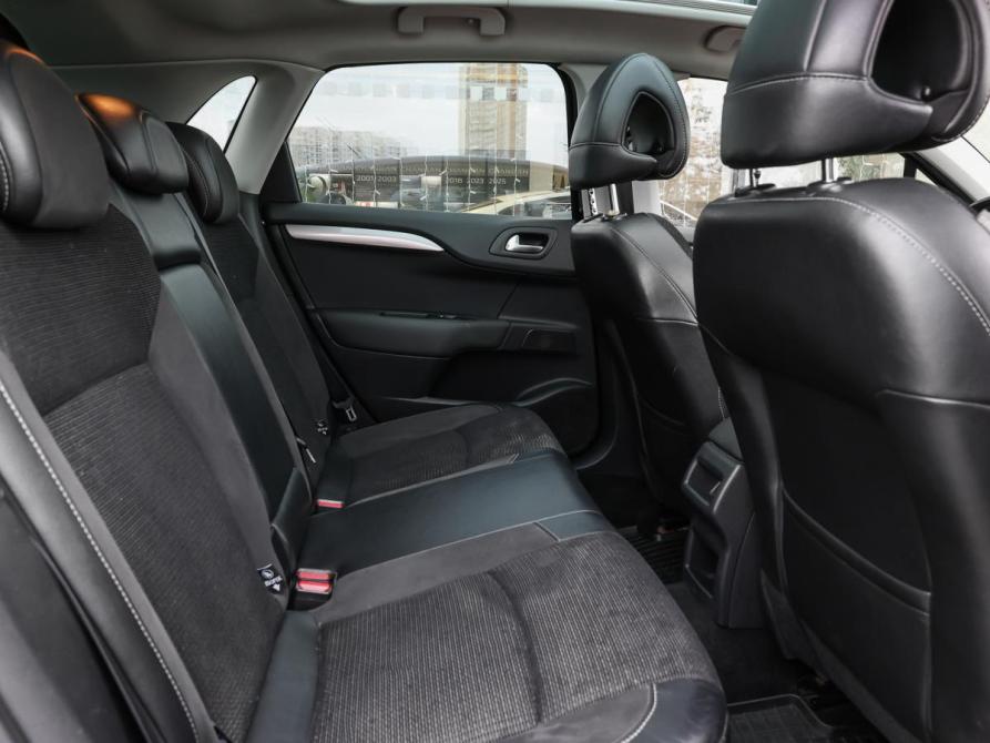 Citroen C4 II Москва  - изображение 12