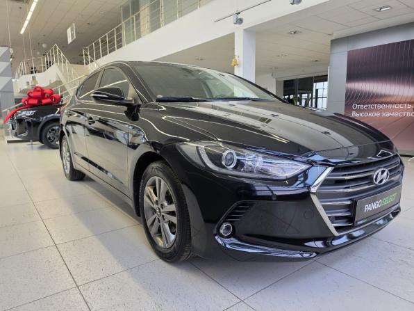 Hyundai Elantra VI (AD) с пробегом 2018 года, цена 1 399 000 рублей, 136041 км, седан, Автокод Объявления