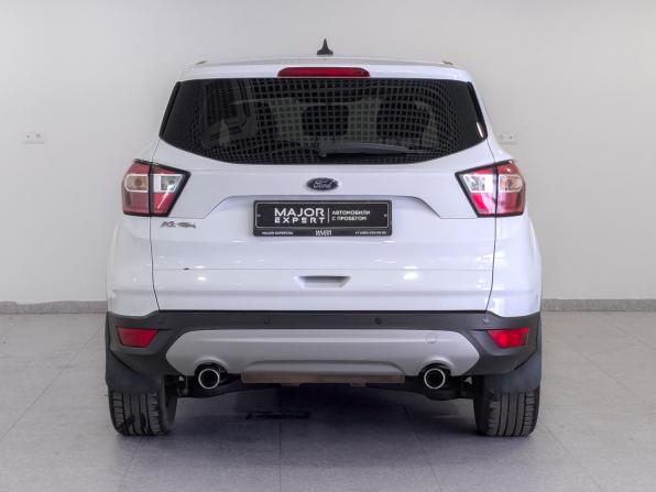 Ford Kuga II Рестайлинг с пробегом 2017 года, цена 1 490 000 рублей, 172633 км, внедорожник, Автокод Объявления