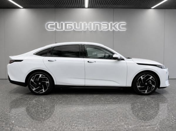 Changan Lamore с пробегом 2023 года, цена 1 799 500 рублей, 100538 км, седан, Автокод Объявления