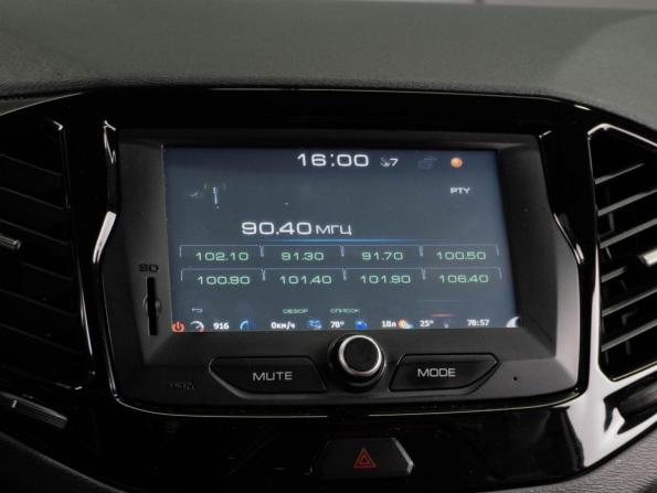 Lada (ВАЗ) Vesta I с пробегом 2021 года, цена 1 299 000 рублей, 87751 км, седан, Автокод Объявления
