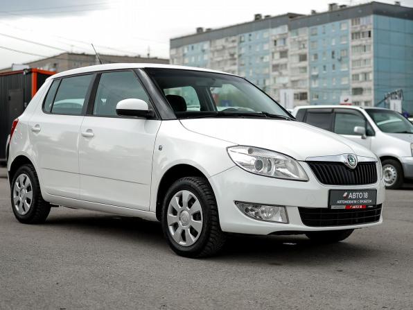 Skoda Fabia II Рестайлинг с пробегом 2011 года, цена 599 000 рублей, 179311 км, хэтчбек, Автокод Объявления