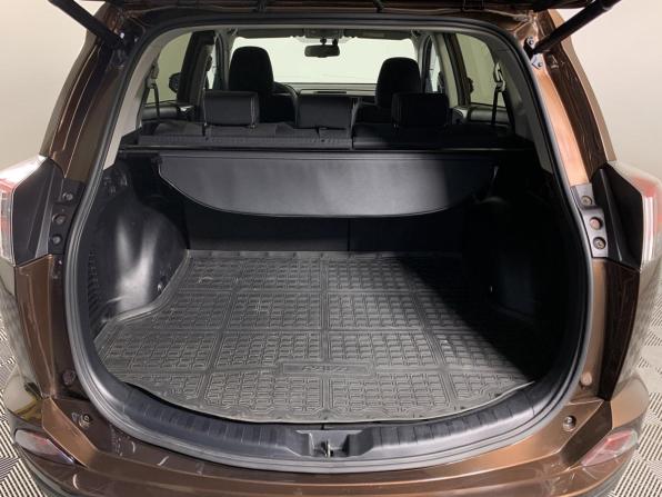 Toyota RAV4 IV (XA40) Рестайлинг с пробегом 2016 года, цена 1 849 000 рублей, 162310 км, внедорожник, Автокод Объявления