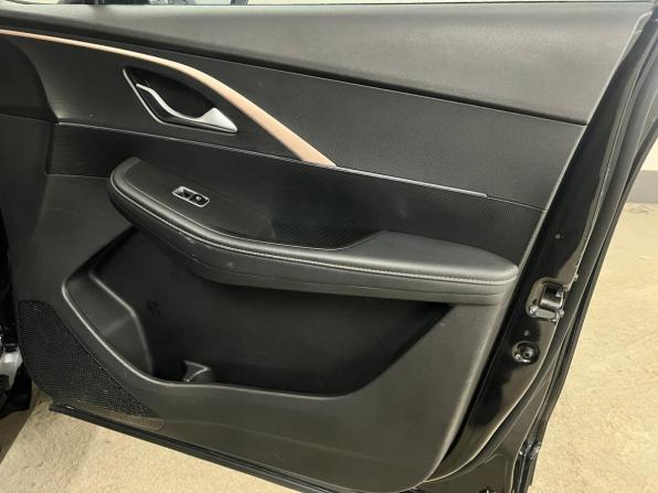 Omoda C5 I с пробегом 2023 года, цена 1 684 000 рублей, 110408 км, внедорожник, Автокод Объявления