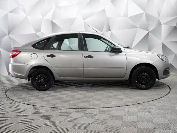 Lada (ВАЗ) Granta I Рестайлинг с пробегом 2021 года, цена 696 000 рублей, 57500 км, хэтчбек, Автокод Объявления
