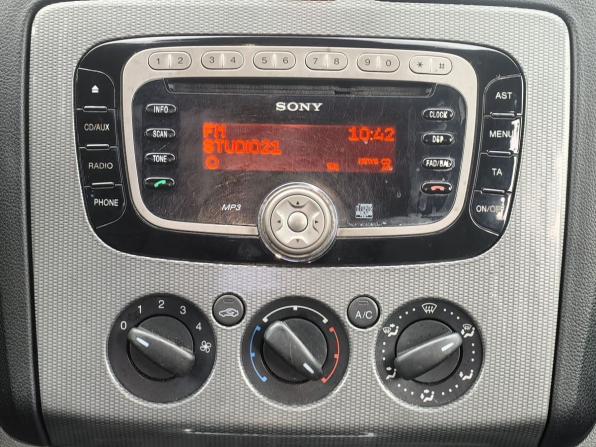 Ford Focus II Рестайлинг с пробегом 2010 года, цена 429 000 рублей, 243000 км, седан, Автокод Объявления