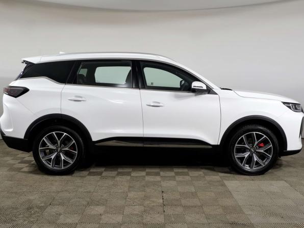 Chery Tiggo 7L с пробегом 2024 года, цена 2 898 000 рублей, 5181 км, внедорожник, Автокод Объявления