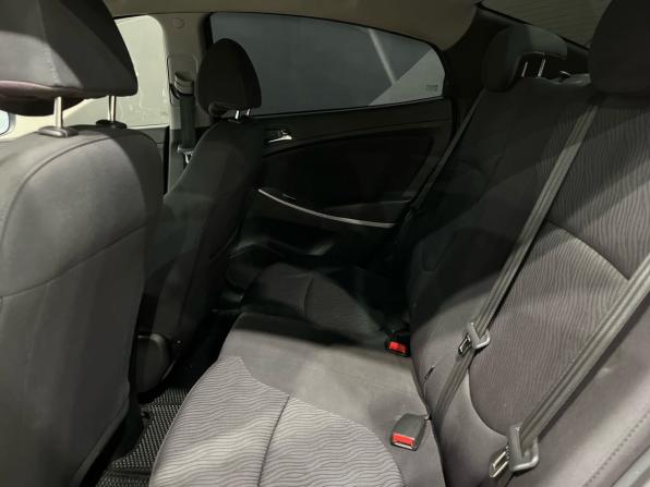 Hyundai Solaris I с пробегом 2013 года, цена 680 000 рублей, 230092 км, седан, Автокод Объявления