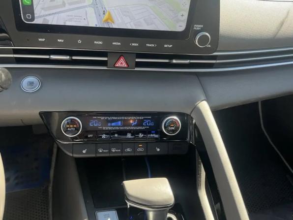 Hyundai Elantra VII (CN7) с пробегом 2021 года, цена 2 089 000 рублей, 59951 км, седан, Автокод Объявления