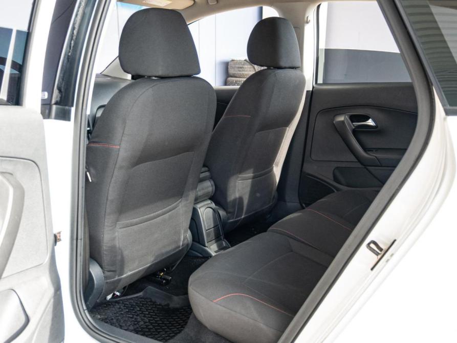 Volkswagen Polo V Рестайлинг Краснодар  - изображение 11