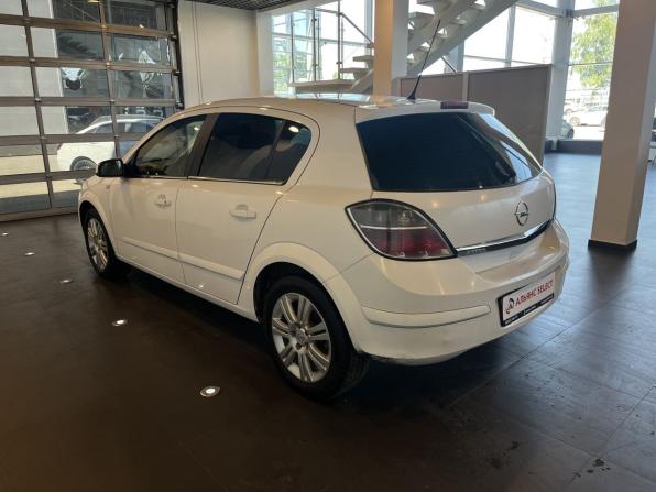 Opel Astra H Рестайлинг с пробегом 2010 года, цена 432 000 рублей, 281700 км, хэтчбек, Автокод Объявления