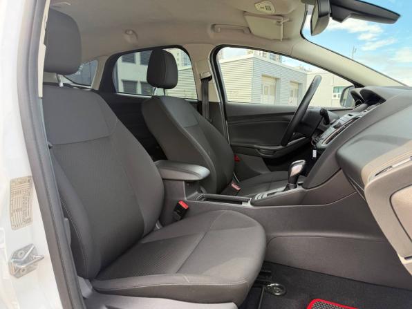 Ford Focus III Рестайлинг с пробегом 2017 года, цена 1 045 000 рублей, 138550 км, хэтчбек, Автокод Объявления