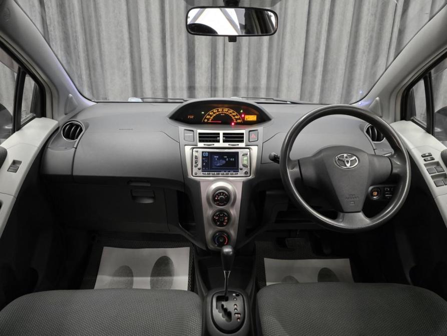 Toyota Vitz II (XP90) Красноярск  - изображение 10