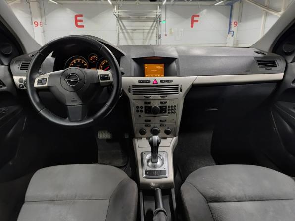 Opel Astra H Рестайлинг с пробегом 2007 года, цена 335 000 рублей, 202332 км, хэтчбек, Автокод Объявления