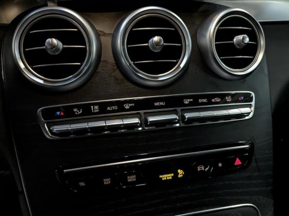 Mercedes-Benz GLC I (X253) Рестайлинг с пробегом 2021 года, цена 4 755 000 рублей, 37898 км, внедорожник, Автокод Объявления