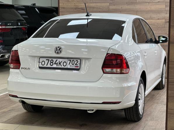 Volkswagen Polo V Рестайлинг с пробегом 2017 года, цена 1 190 000 рублей, 123000 км, седан, Автокод Объявления